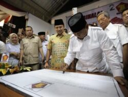 Prabowo Resmikan Kantor Baru DPD Gerindra di Banten