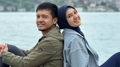 Rahasia Kemesraan Dimas Seto dan Dhini Aminarti dalam 15 Tahun Pernikahan Bahagia