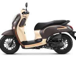 Honda Scoopy: Skutik Stylish untuk Mobilitas Modern