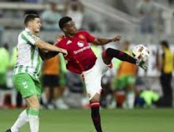 Antony Blak-Blakan: Lebih Bahagia di Real Betis, Soroti Keputusan Amorim dan Manchester United