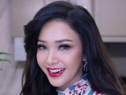 Maia Estianty Berduka atas Meninggalnya Hotma Sitompul