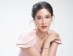 Dian Sastrowardoyo Merayakan Hari Kartini dengan Menghormati R.A. Kartini