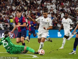 Drama 120 Menit, Barcelona Juara Copa del Rey Mengalahkan Madrid