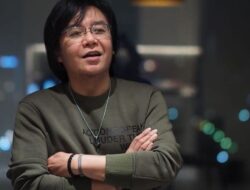Ari Lasso dan Dearly Djoshua: Hubungan yang Semakin Terbuka