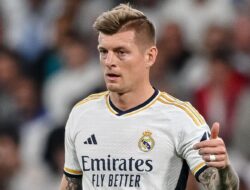 Toni Kroos Buka Suara soal Performa Real Madrid Musim Ini