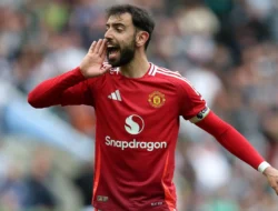 Bruno Fernandes Pimpin Manchester United Lawan ASEAN All-Stars