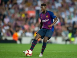 Samuel Umtiti Gantung Sepatu Setelah Karir Cemerlang