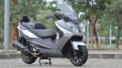 SYM GTS 250i: Skuter Mewah yang Dihentikan dengan Segudang Fitur