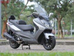 SYM GTS 250i: Skuter Mewah yang Dihentikan dengan Segudang Fitur