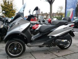 Inovasi Terbaru Piaggio MP3 500 HPE Sport Advance