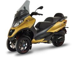 Piaggio MP3 500: Skuter Tiga Roda yang Mengubah Paradigma Berkendara