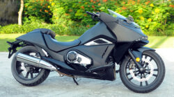 Honda NM4 Vultus: Desain Futuristik dan Performa Optimal