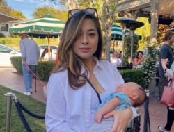 Nikita Willy Terkena Kritikan Usai Diduga Sebagai ‘Artis Arogan’ dalam Buku Aurelie Moeremans