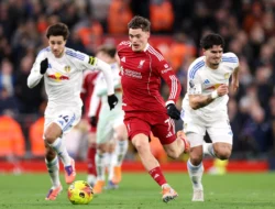 Pertahanan Rapat Leeds Bikin Liverpool Kesulitan