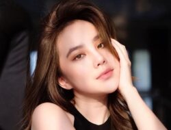 Agatha Chelsea Meraih Kesuksesan di Empat Universitas Ternama