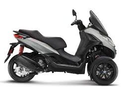 Piaggio MP3 Terbaru: Inovasi dan Keamanan Roda Tiga