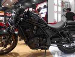 Honda Rebel 1100: Cruiser 1084 cc yang Fokus ke Tenaga, Kenyamanan, dan Kelengkapan Elektronik