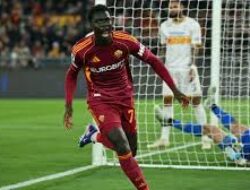 Roma vs Lecce: Gol Perdana Robinio Vaz Bikin Giallorossi Raih Poin Penuh