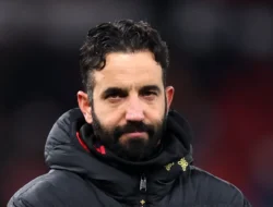 “Bukan Cuma Carrick-Maguire”: Fondasi Ruben Amorim Disebut Jadi Kunci MU Menembus 3 Besar