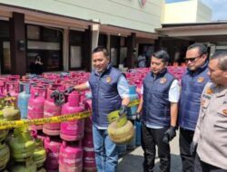 Penggerebekan di Gudang Blorong Ungkap Skema Oplosan