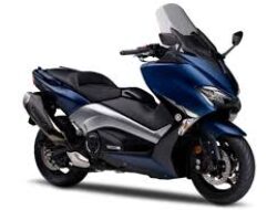Yamaha TMAX DX, Skutik Sultan yang Bukan Sekadar Gaya