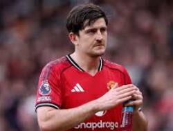 Harry Maguire Bertahan, Manchester United Pilih Stabilitas di Lini Belakang