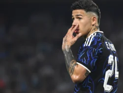 Keputusan Chelsea Skors Enzo Fernandez Picu Kontroversi, Dinilai Terlalu Berlebihan